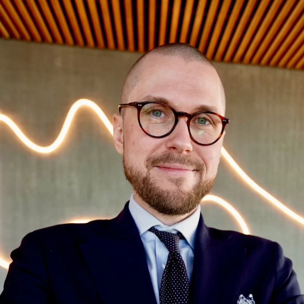 Tristan White, CEO of Senbee